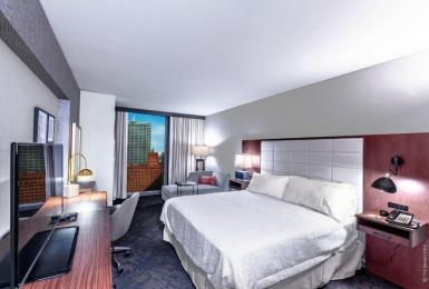 Hampton West Loop Fulton Market Area Hotel